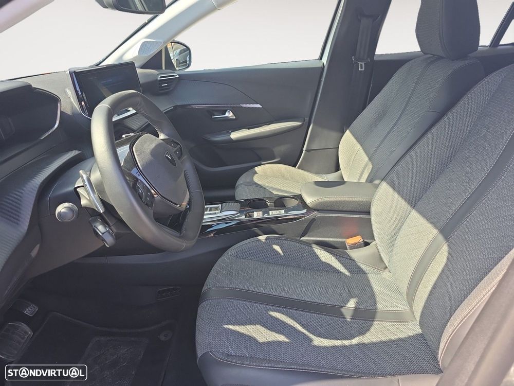 Peugeot 208 1.2 Hybrid Allure e-DCS6 - 9