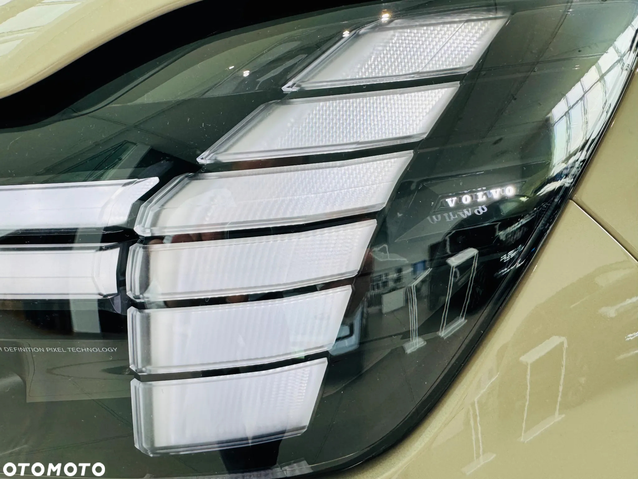 Volvo EX90 111kWh Twin Performance AWD Plus 7 os - 19