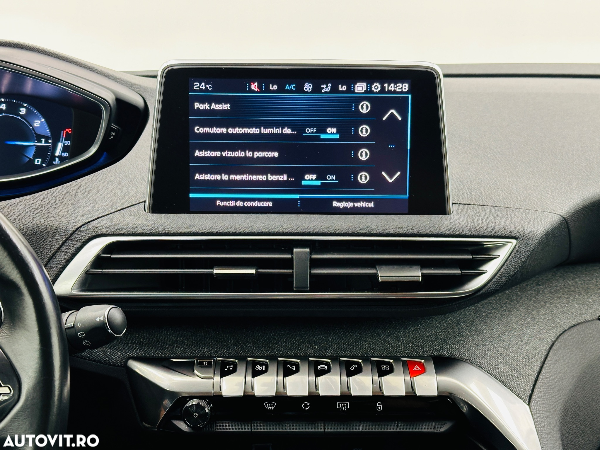 Peugeot 3008 - 32