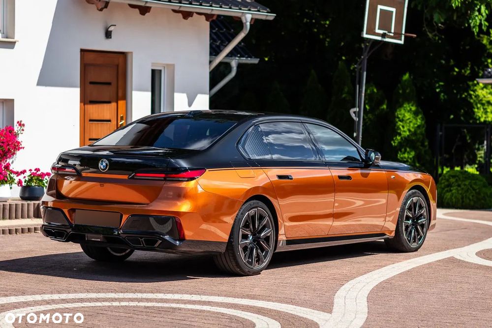 BMW Seria 7 740d xDrive mHEV Individual Edition sport - 15