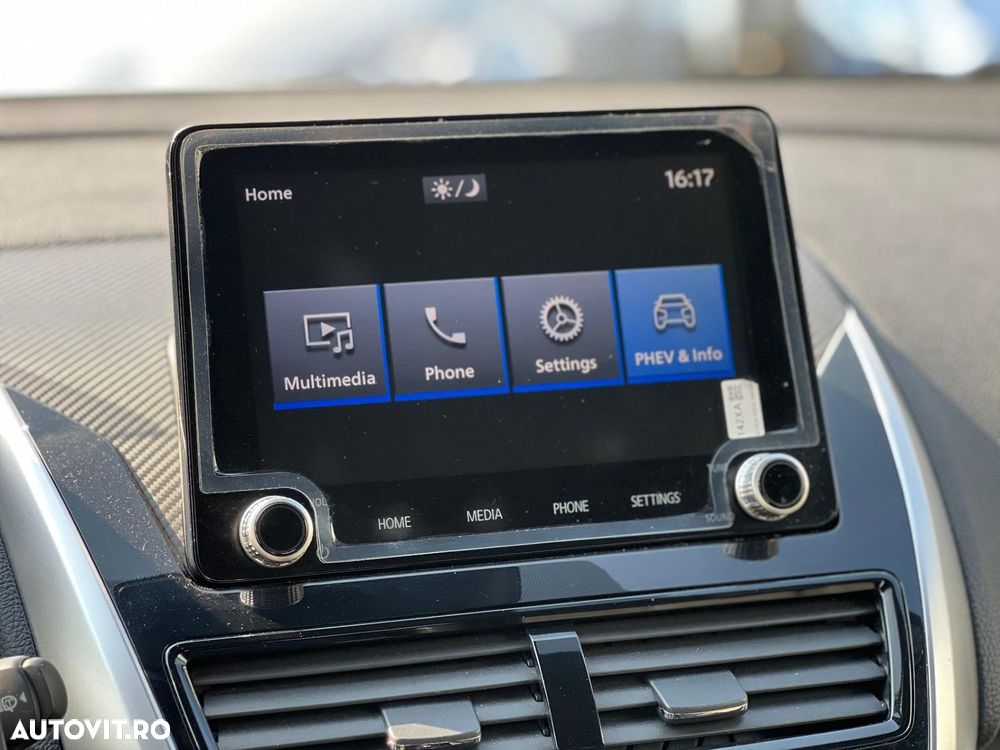 Mitsubishi Eclipse-Cross - 26