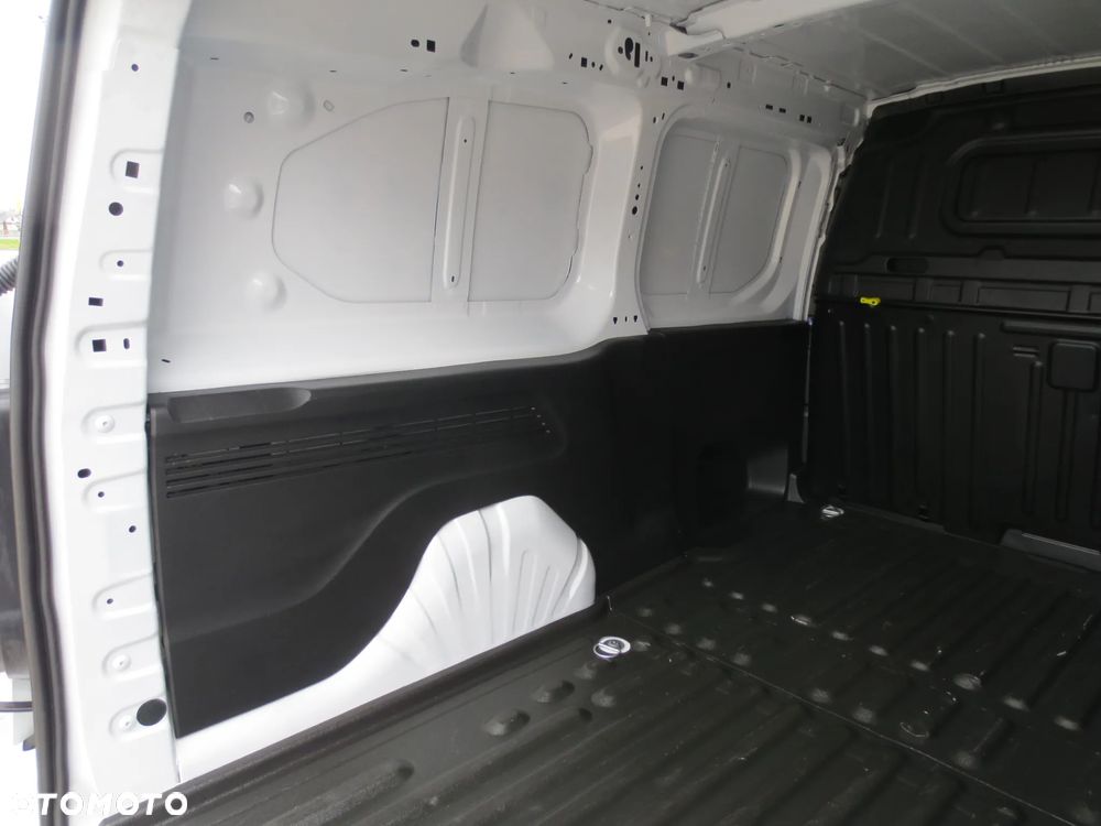 Peugeot PARTNER LONG ORYGINAŁ LAKIER i NISKI PRZEBIEG SALON PL. - 28