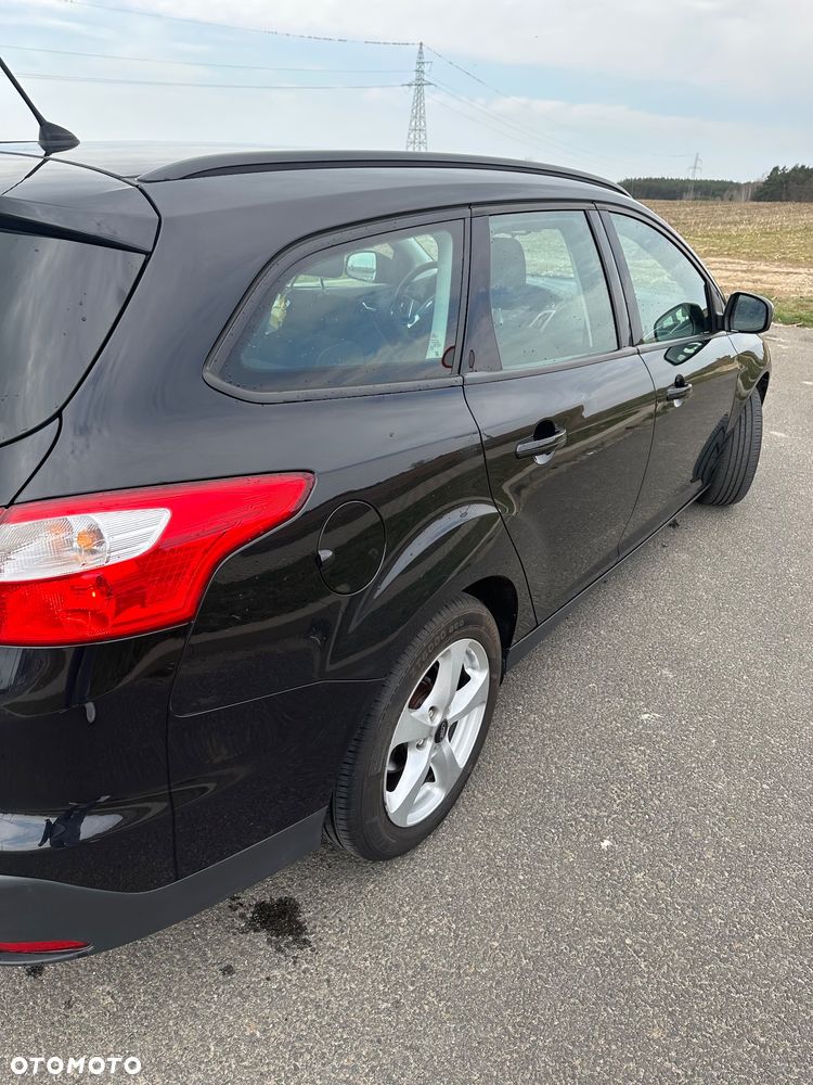 Ford Focus 1.0 EcoBoost Start-Stopp-System TREND - 11