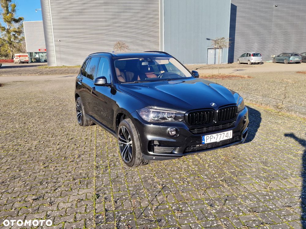 BMW X5 xDrive40d Sport-Aut - 8