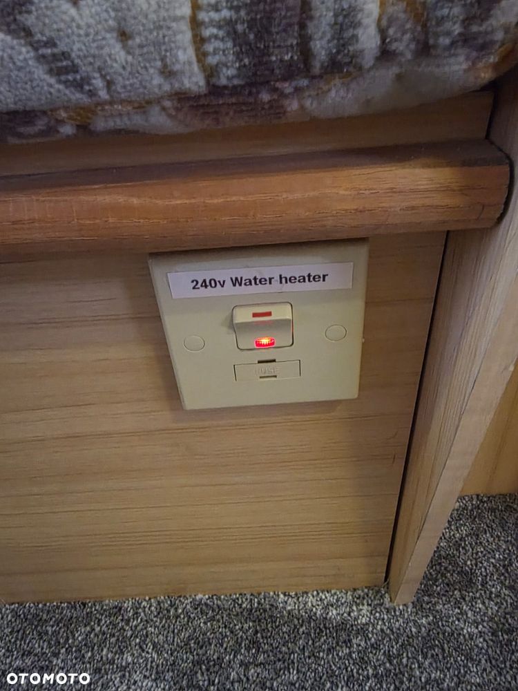 Fleetwood Countryside 165/5 osobowa przyczepa kempingowa - 20