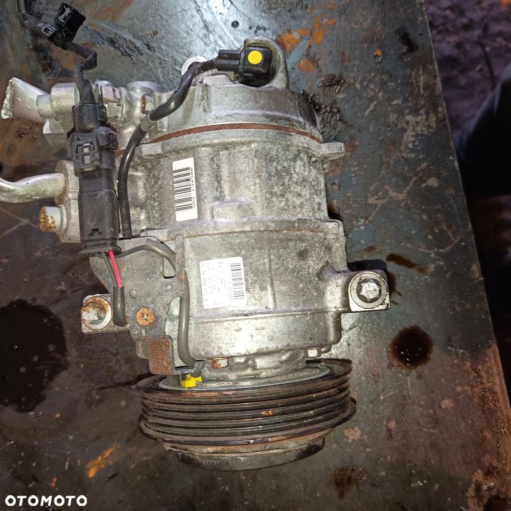 SPREZARKA KLIMATYZACJI MERCEDES A CLA 1.3 0008304202