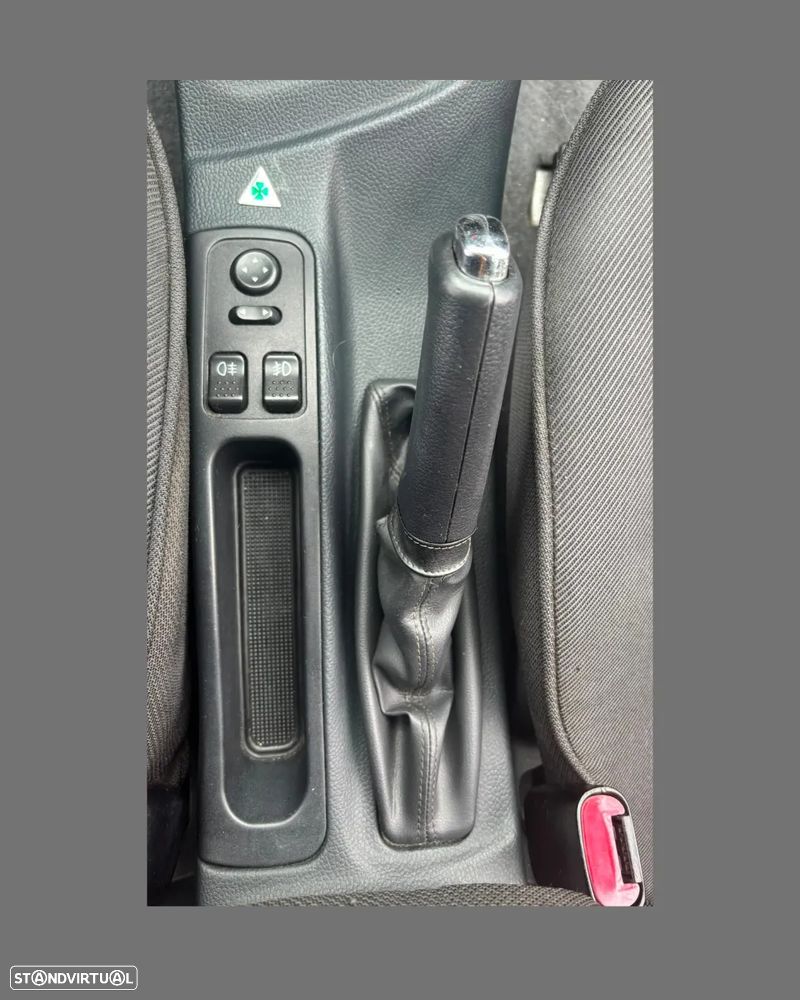 Alfa Romeo 156 Sportwagon 1.9 JTD - 8