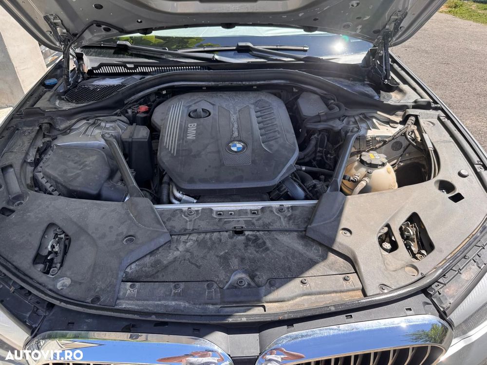 BMW Seria 5 530d xDrive AT - 6