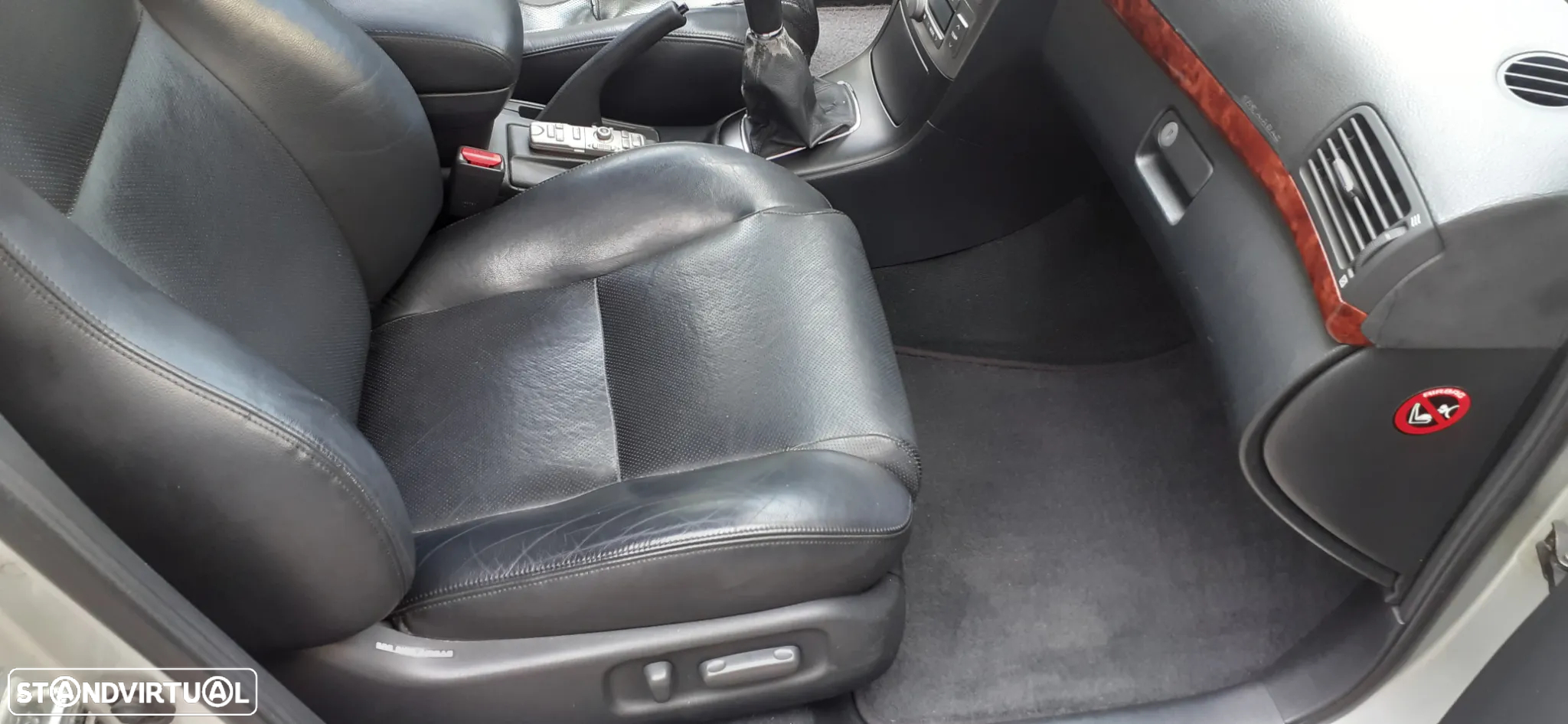 Toyota Avensis LB 2.0 D-4D Sol S/GPS - 7