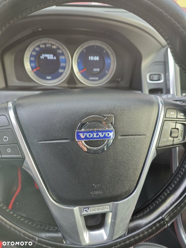 Volvo XC 60 D4 Geartronic RDesign - 6