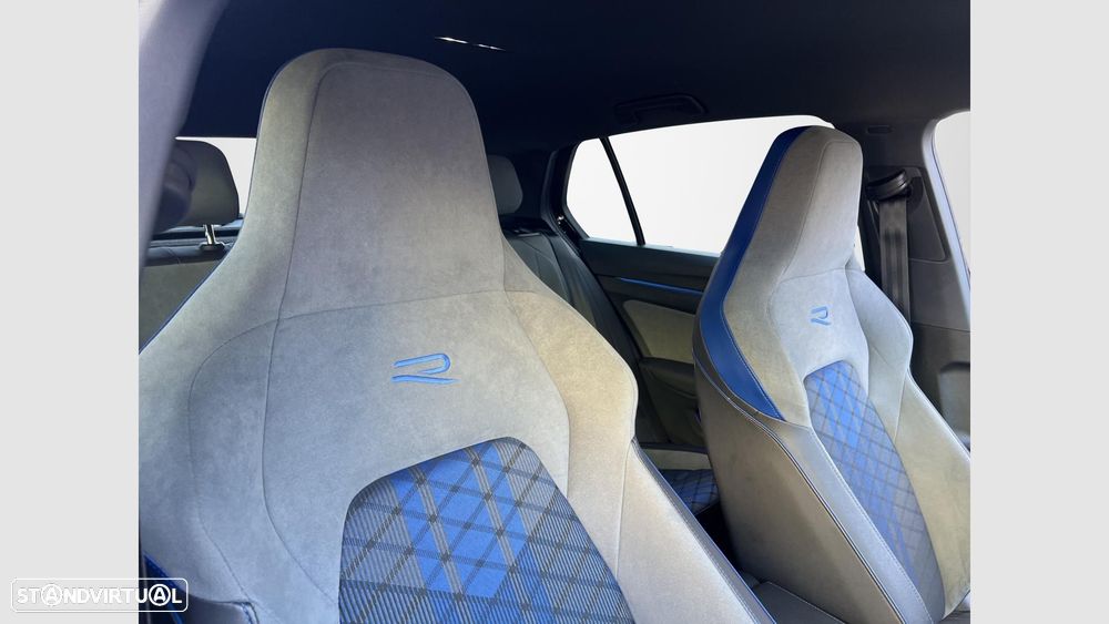VW Golf 2.0 TSI R DSG - 17