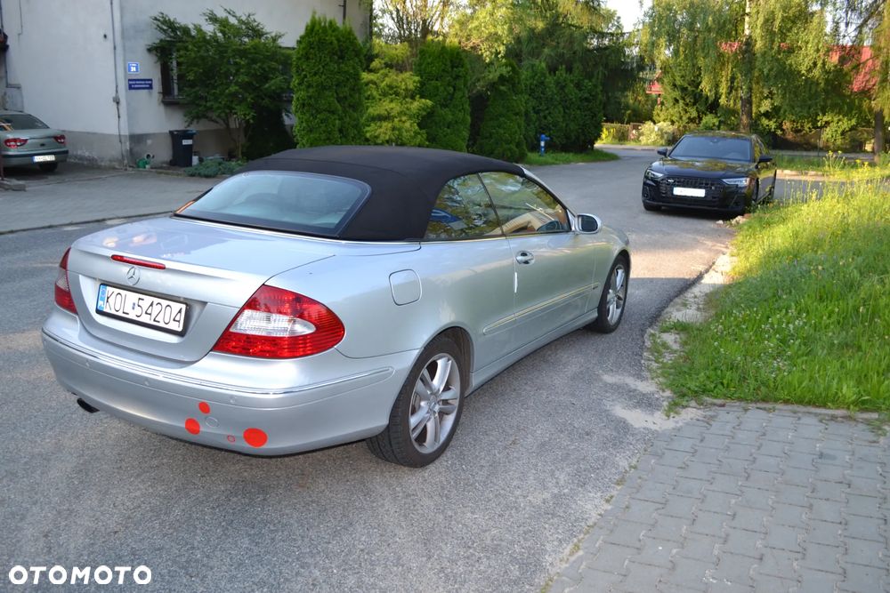 Mercedes-Benz CLK - 4