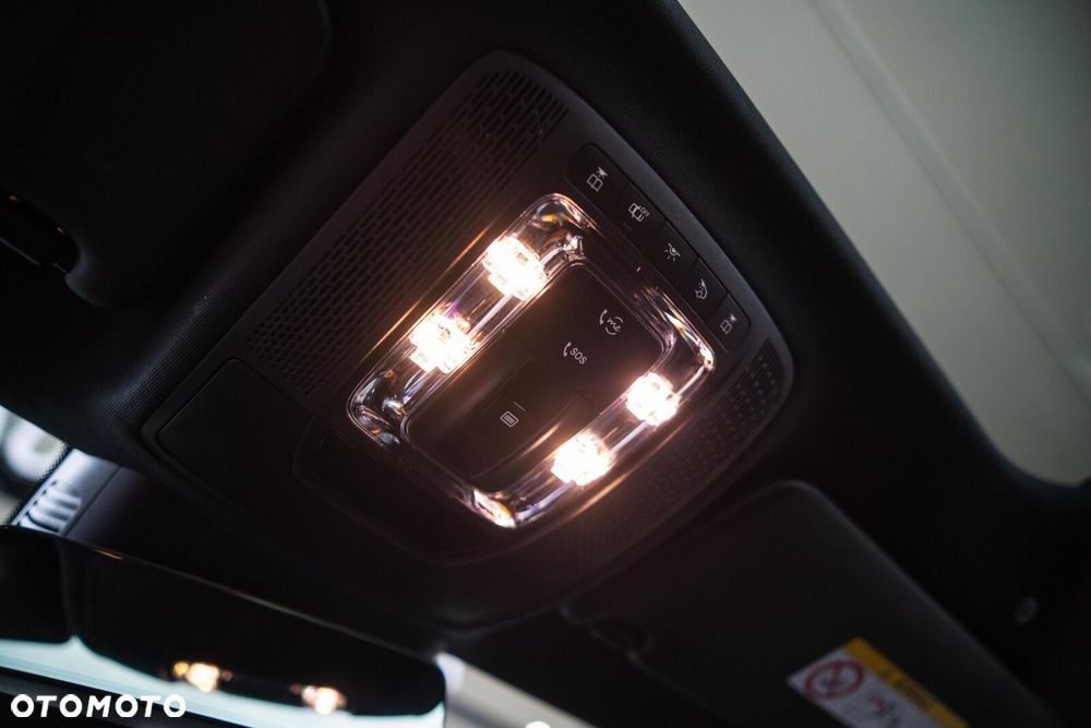 Mercedes-Benz Klasa A 250 e PHEV AMG Line 8G-DCT - 18