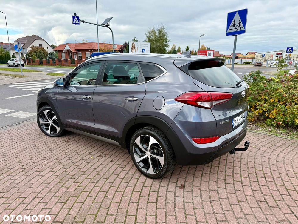 Hyundai Tucson - 8