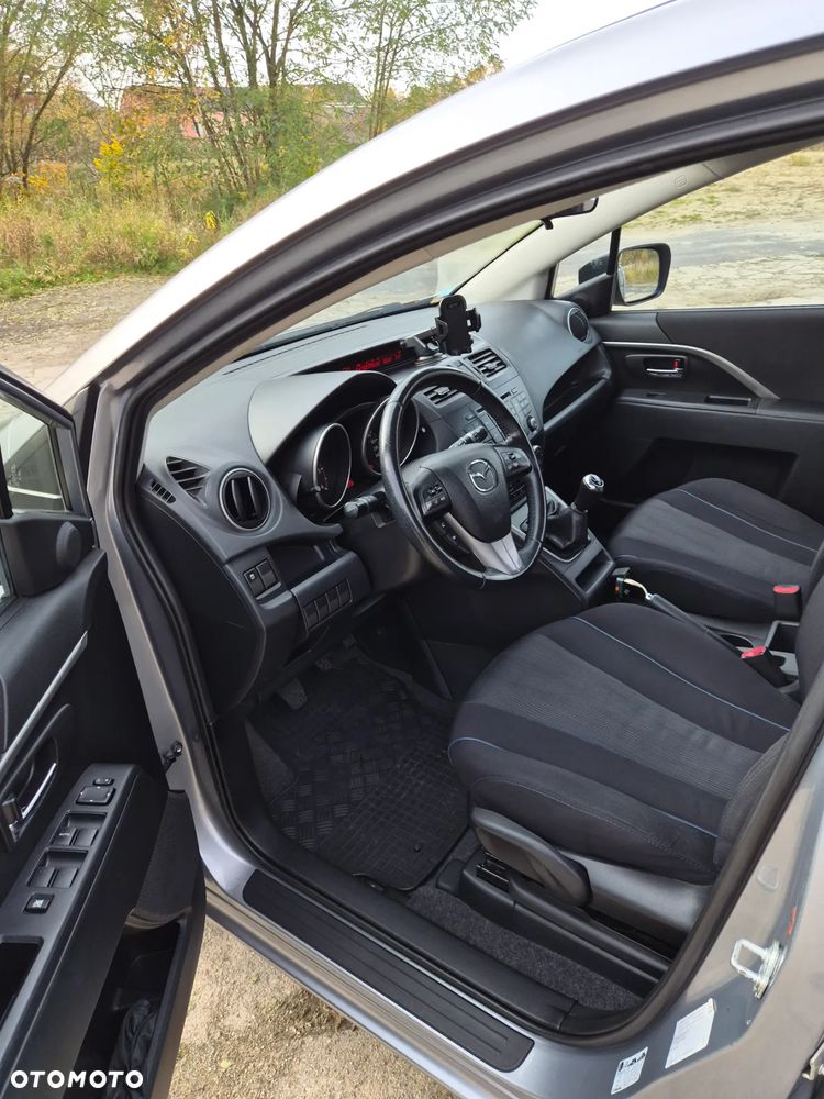 Mazda 5 - 5