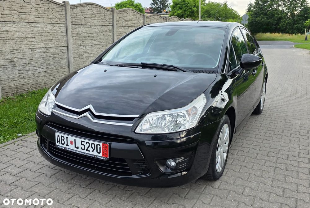 Citroën C4 1.4 16V Advance - 4