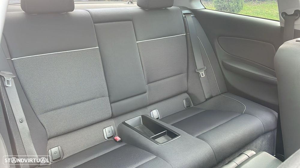 BMW 118 d Limited Edition Lifestyle - 22