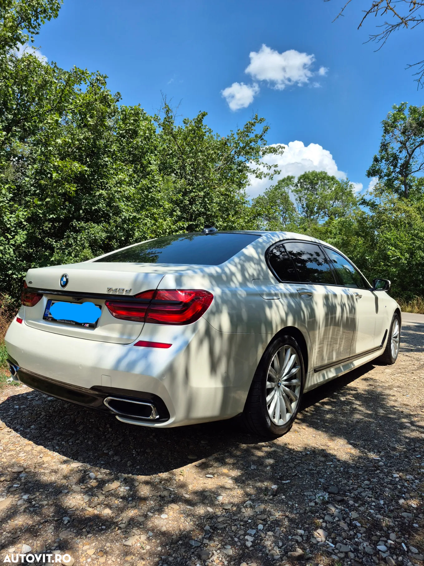 BMW Seria 7 740d xDrive - 16