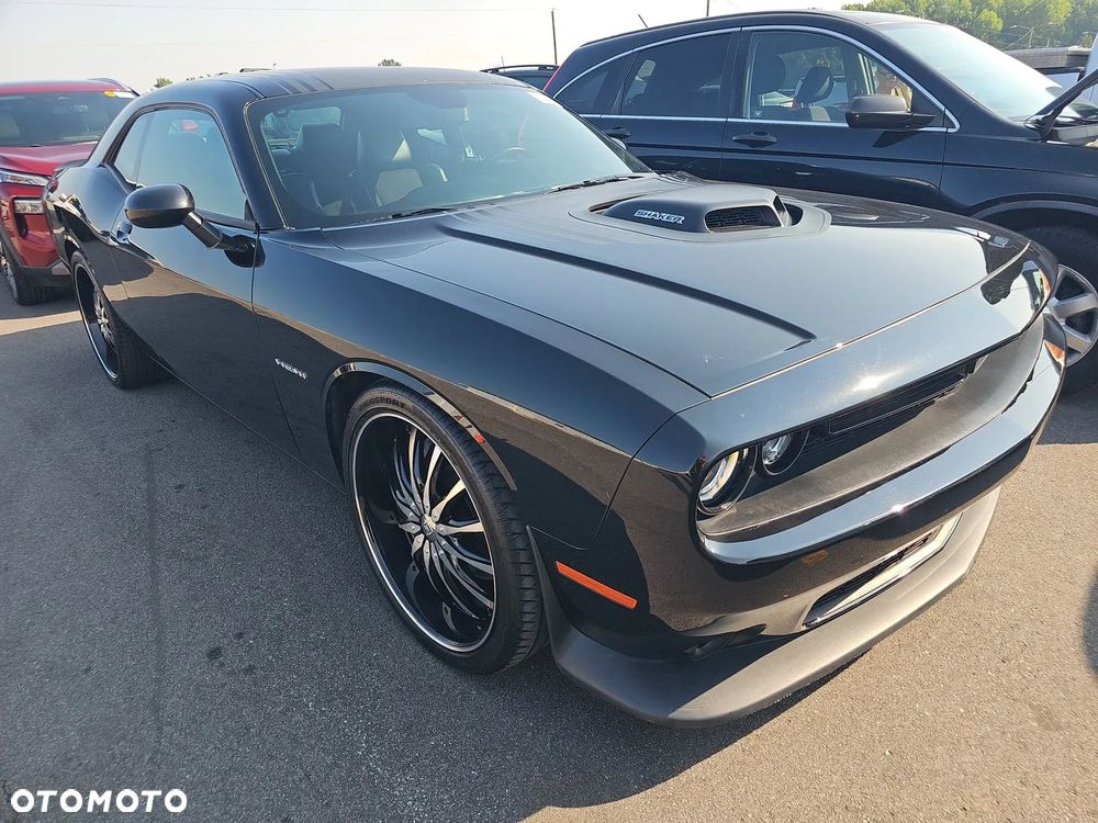 Dodge Challenger 5.7 R/T - 1