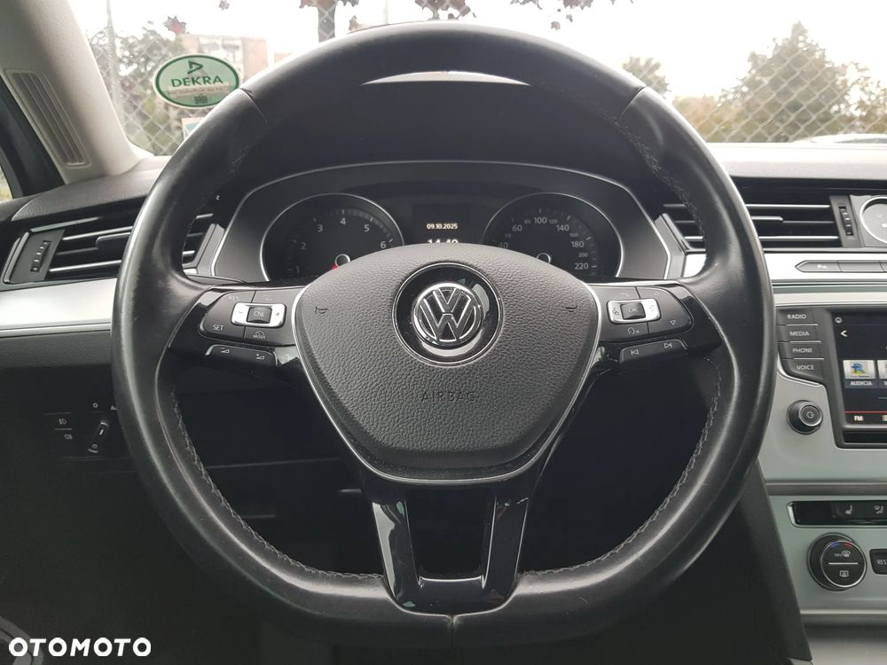 Volkswagen Passat 1.8 TSI BMT Comfortline DSG - 14