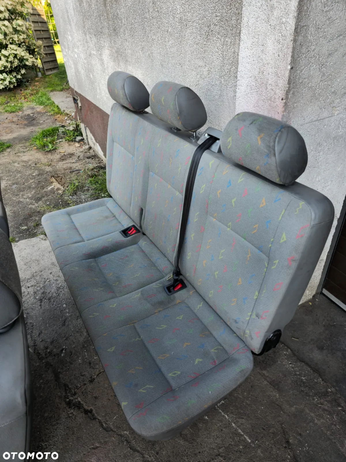 INKA Fotele  grzane kanapa 7os. VW T5 transporter czesci - 8