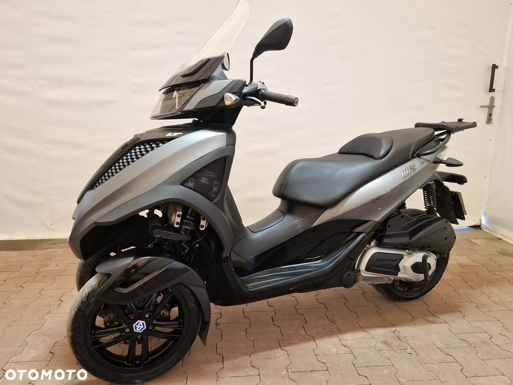 Piaggio MP-3 - 9