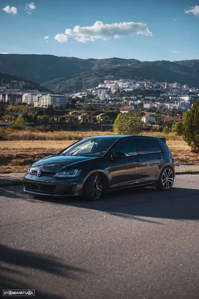 VW Golf 2.0 TDi GTD - 1