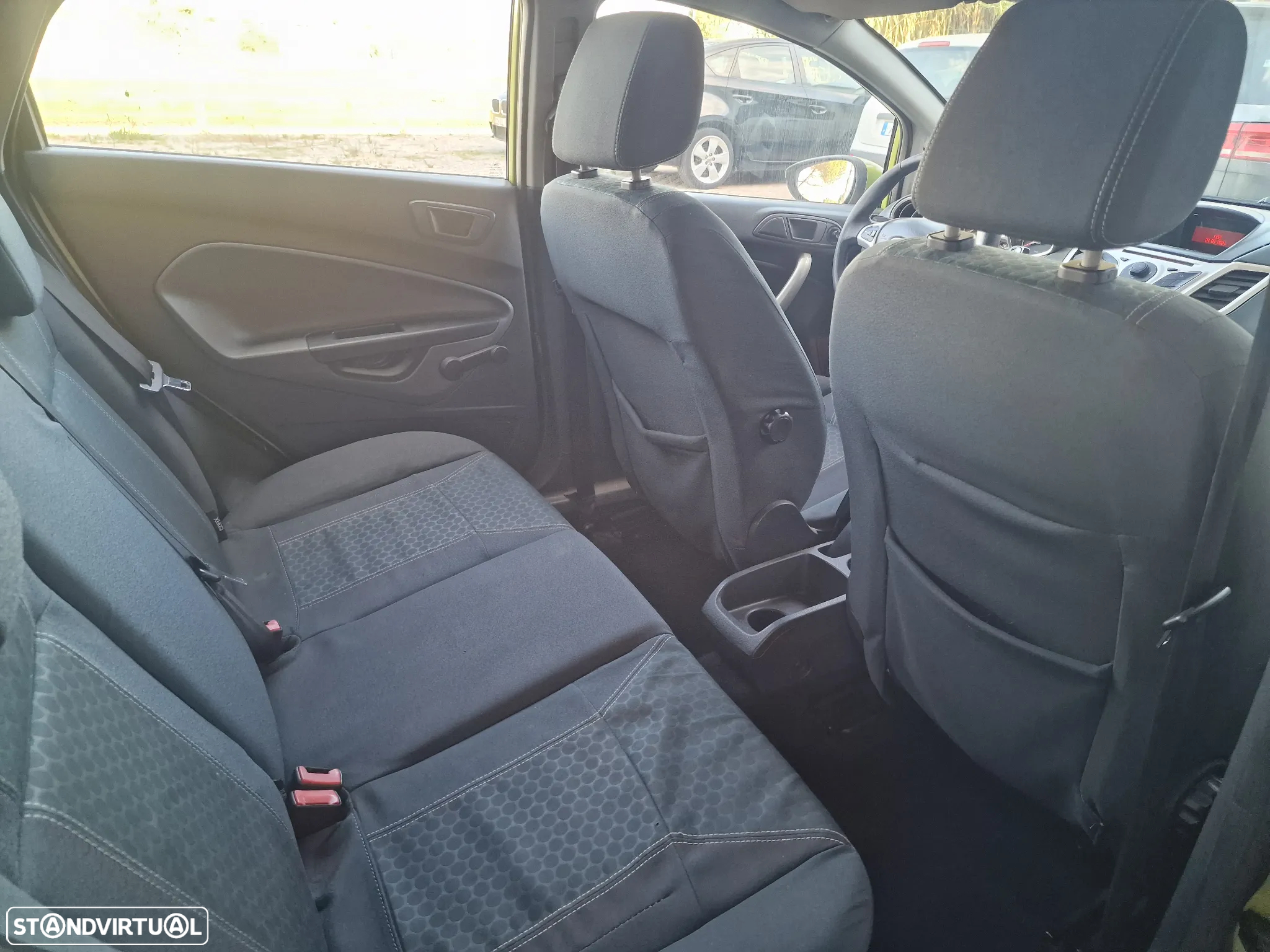 Ford Fiesta 1.4 TDCi Titanium - 11