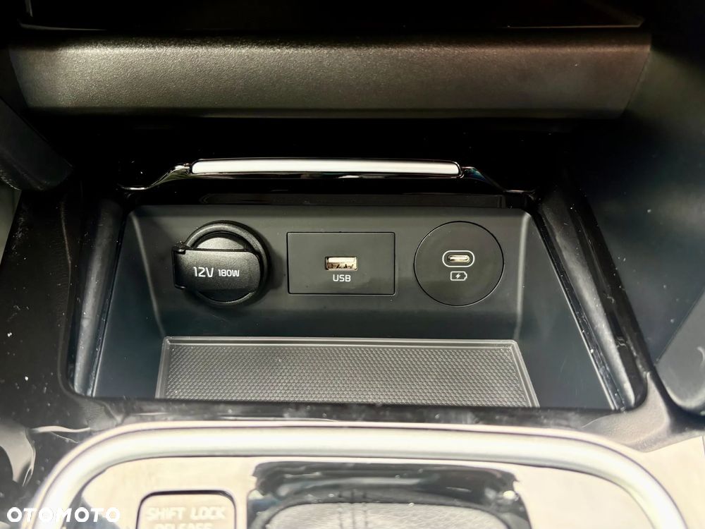 Kia XCeed 1.5 T-GDI L DCT - 14