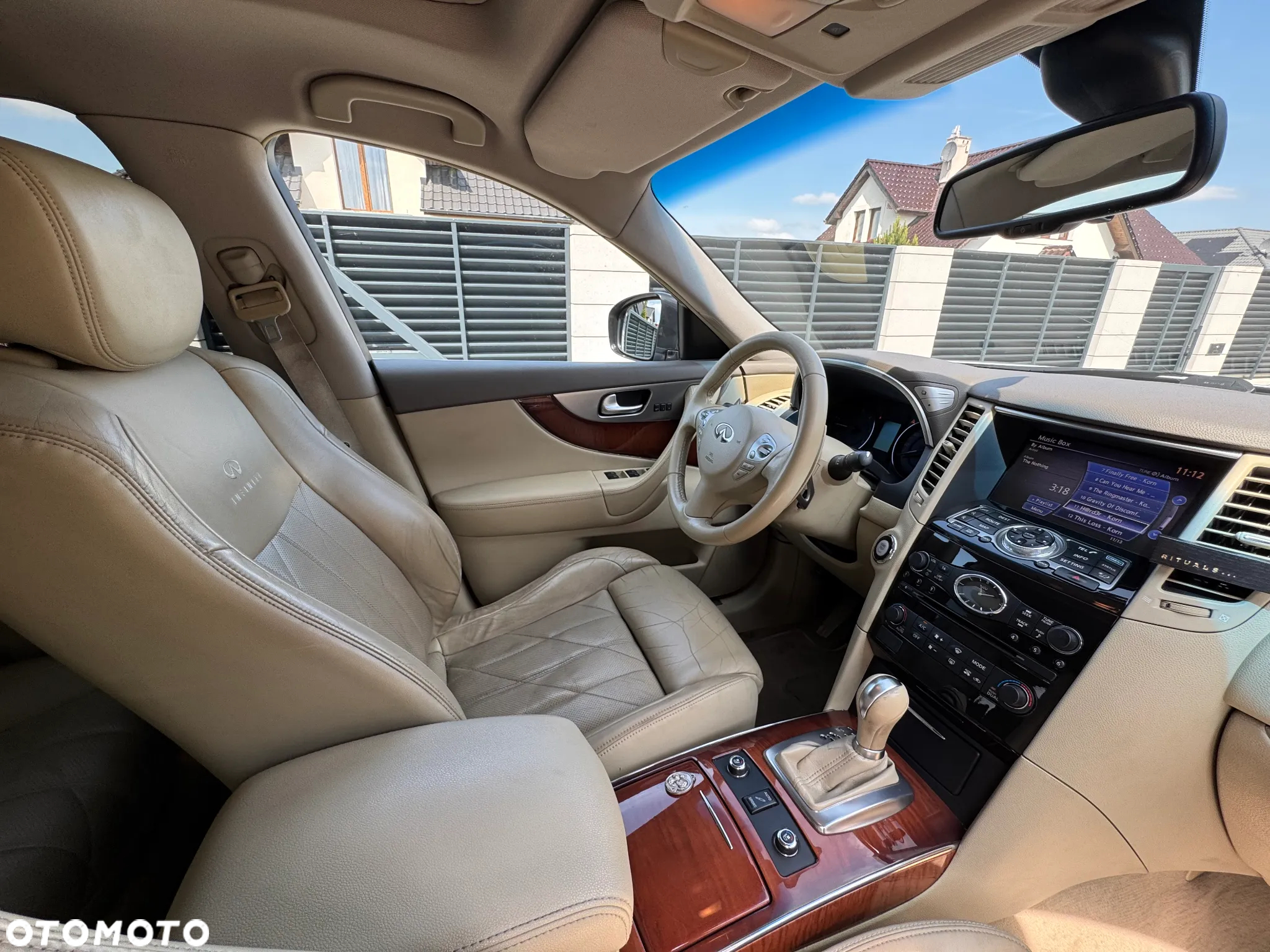 Infiniti FX FX30d S - 17