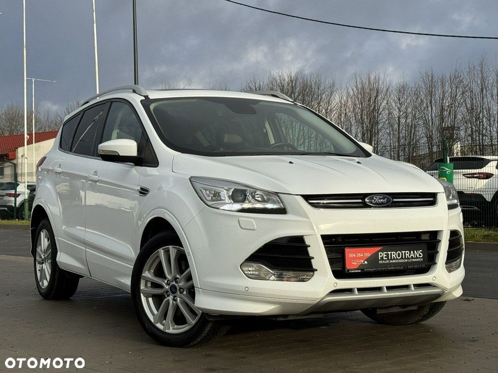 Ford Kuga 2.0 TDCi 2x4 Titanium - 16