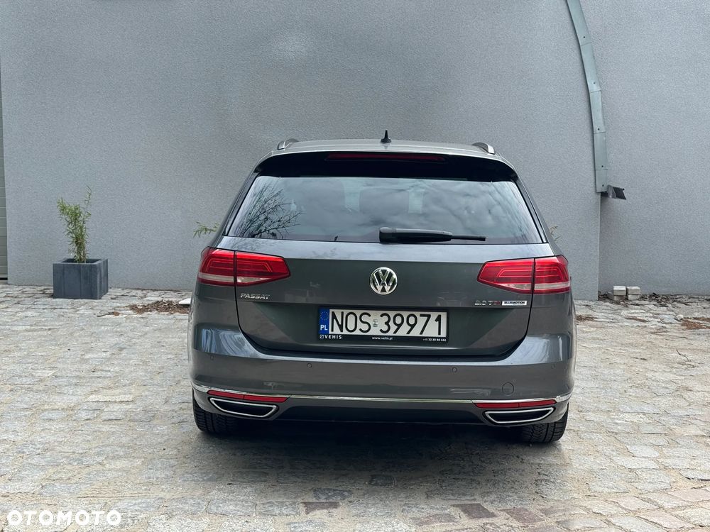 Volkswagen Passat Variant 2.0 TDI SCR (BlueMotion Technology) Highline - 13