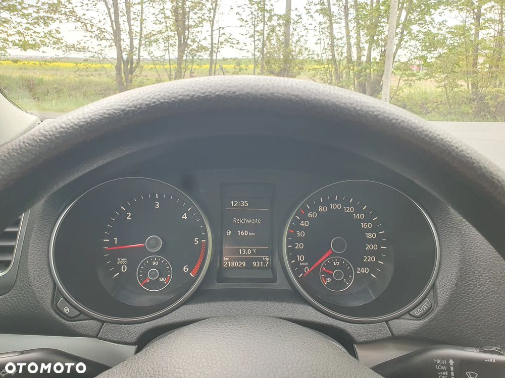 Volkswagen Golf 1.6 TDI DPF Comfortline - 12