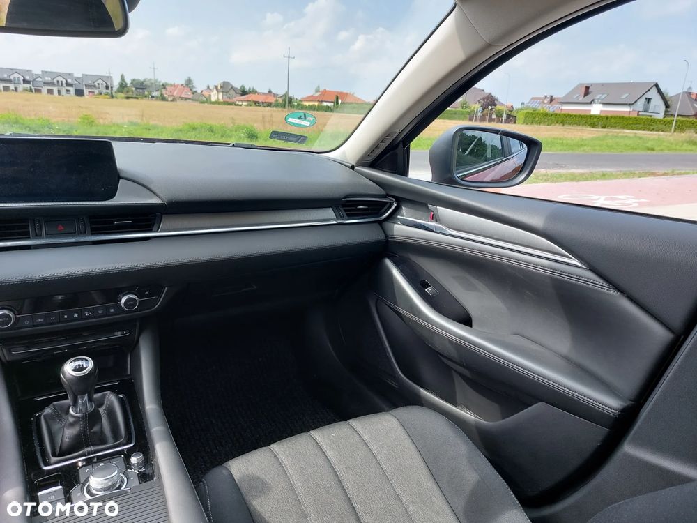 Mazda 6 - 12