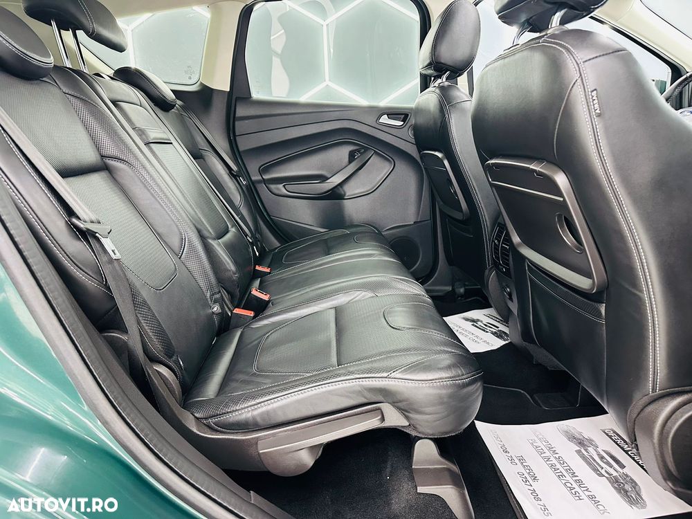 Ford Kuga 2.0 TDCi 4x4 Aut. ST-Line - 7