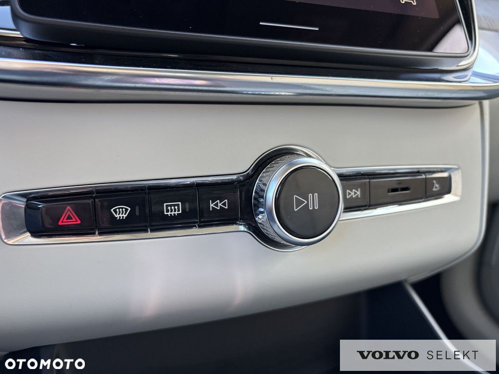 Volvo XC 90 - 19