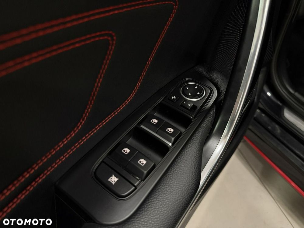 Kia ProCeed 1.6 T-GDI GT DCT - 16