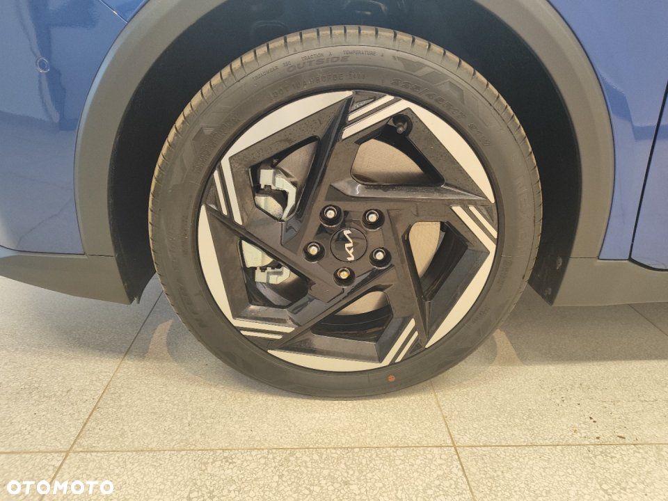 Kia K4 - 22