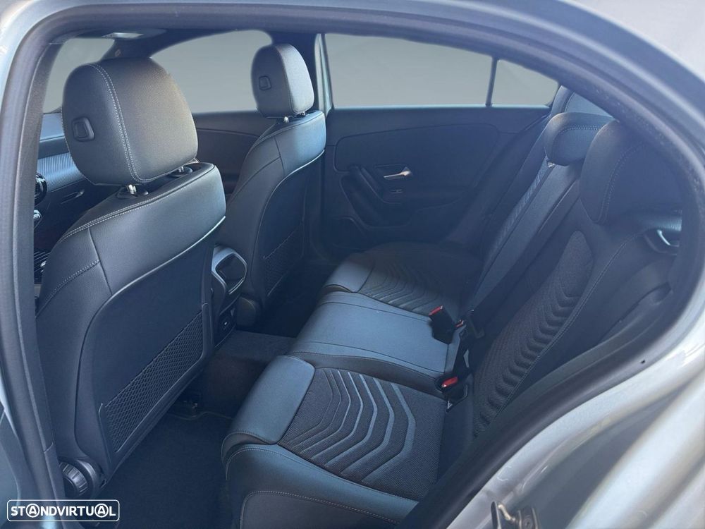 Mercedes-Benz A 180 d - 13