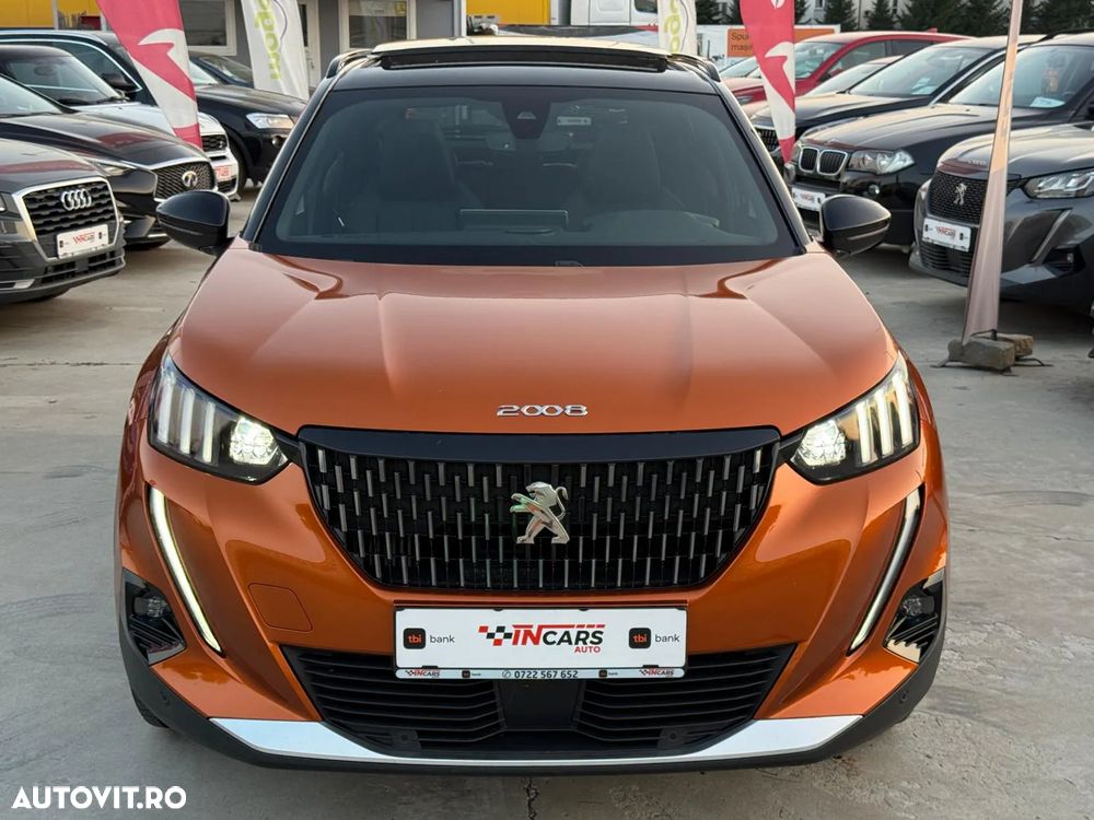 Peugeot 2008 1.2 L PureTech STT EAT8 GT - 2