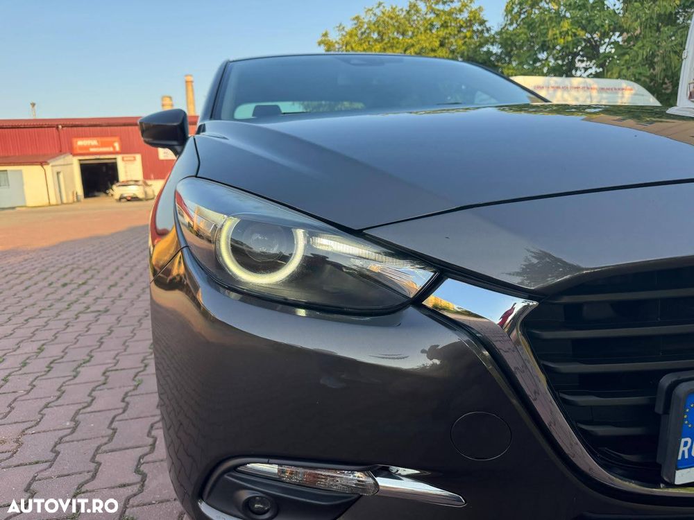 Mazda 3 G120 Attraction - 32