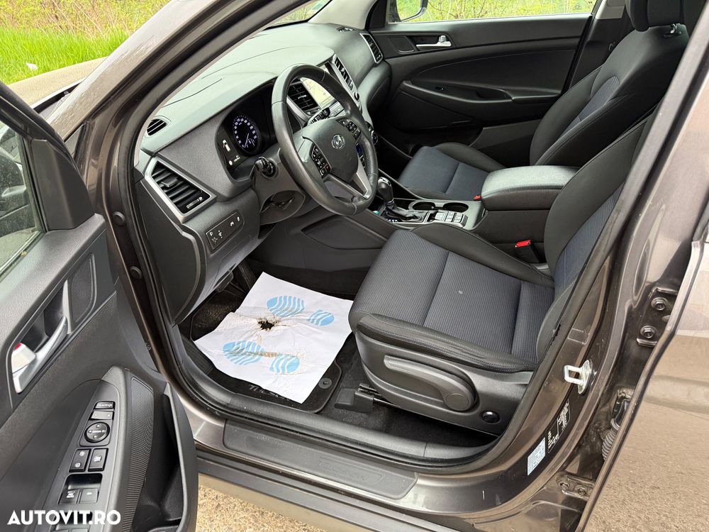 Hyundai Tucson blue 1.7 CRDi 2WD DCT Style - 11