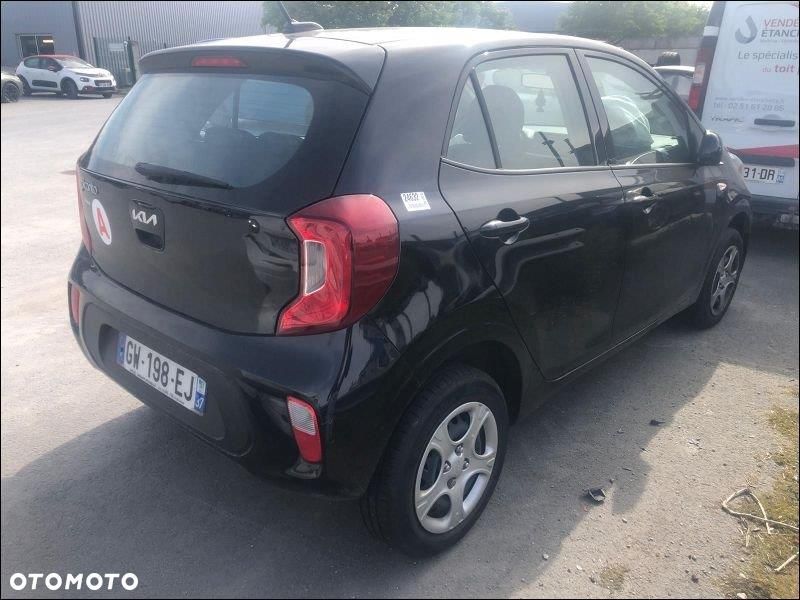 Kia Picanto - 3
