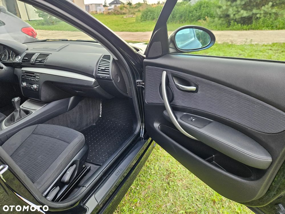 BMW Seria 1 - 36