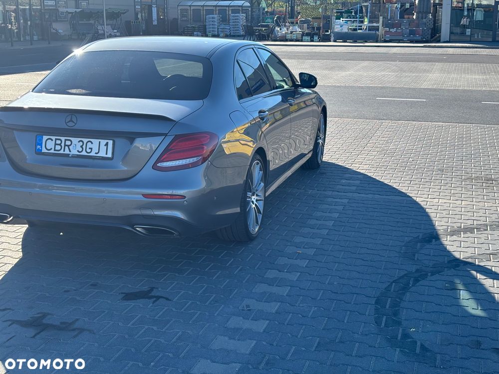 Mercedes-Benz Klasa E - 5