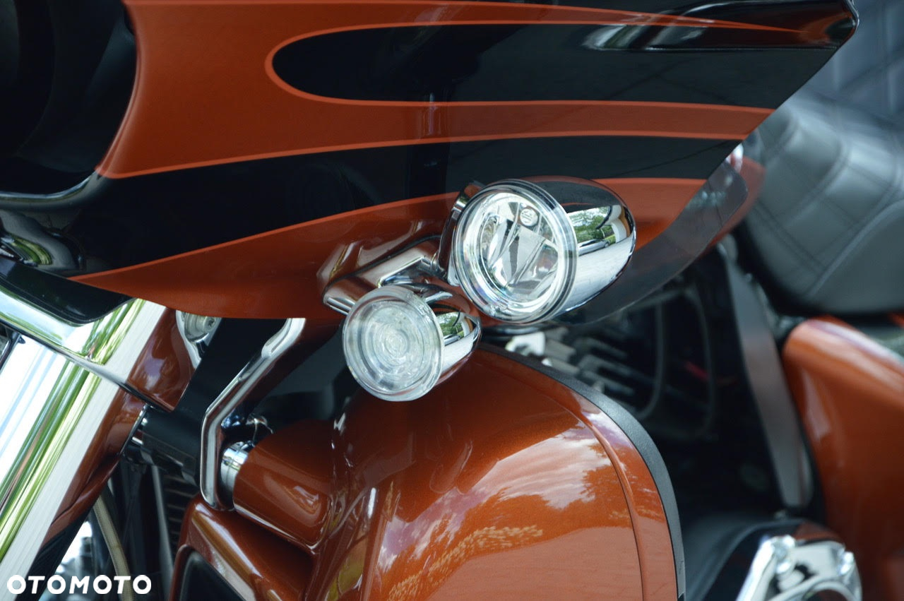 Harley-Davidson Touring Road Glide - 27