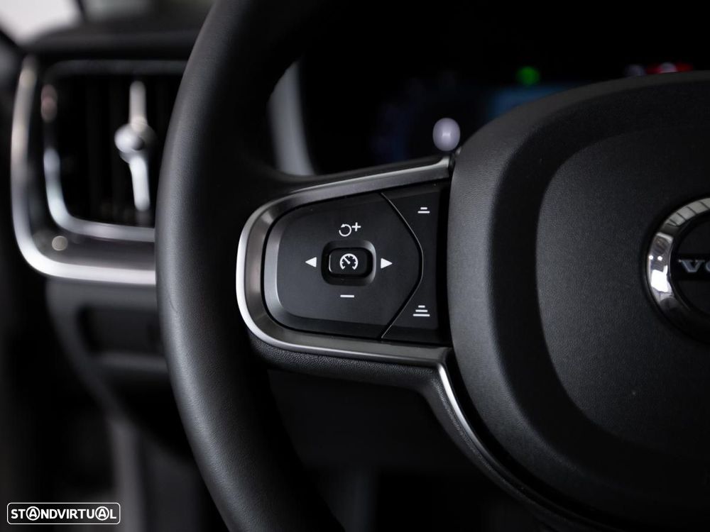 Volvo V60 2.0 T6 AWD TE Core - 14