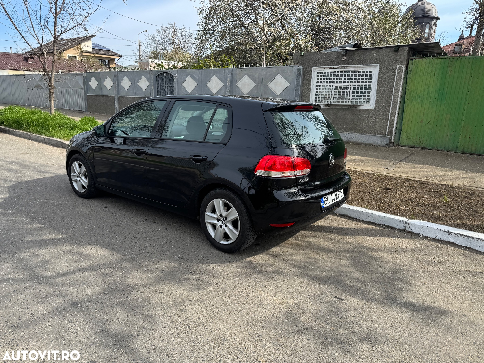 Volkswagen Golf 1.6 Comfortline - 4