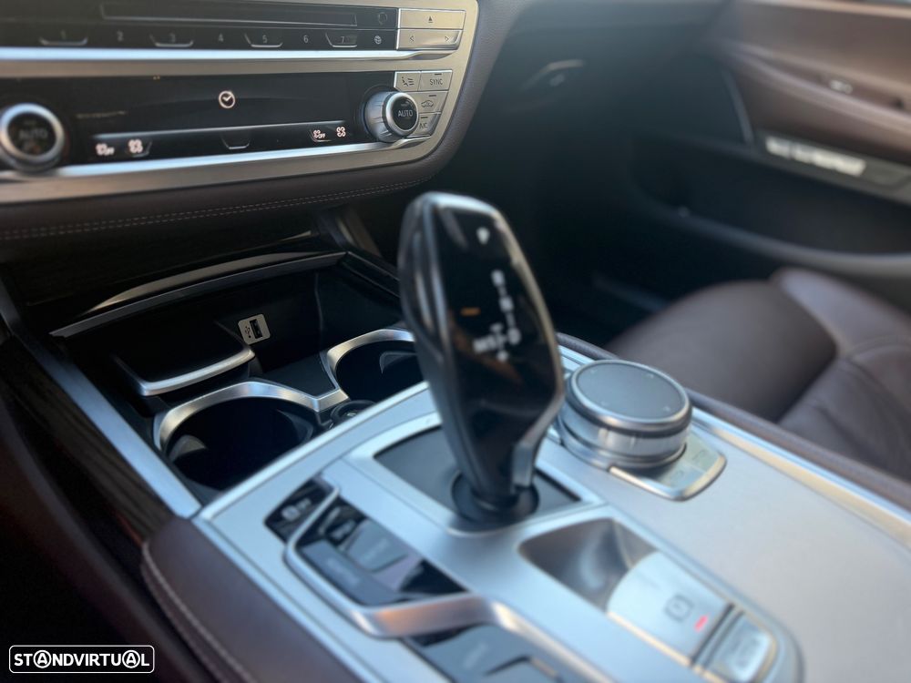 BMW 740 iH Active Hybrid - 25
