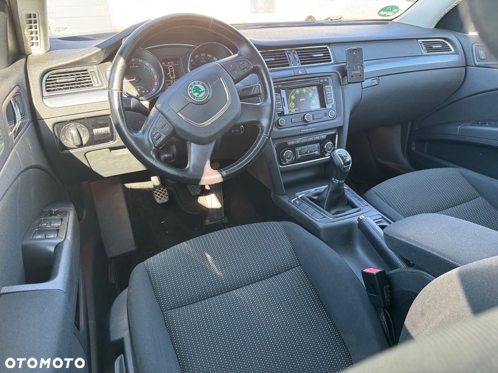 Skoda Superb 2.0 TDI Ambition - 7